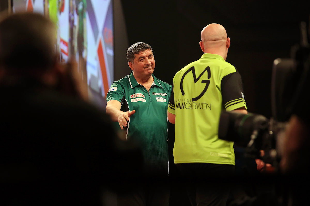 MvG INTO LAST 16 - DAY 11 WORLD CHAMPIONSHIPS
