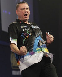 Kevin Painter Signs Three-Year Contract Extension with Winmau
