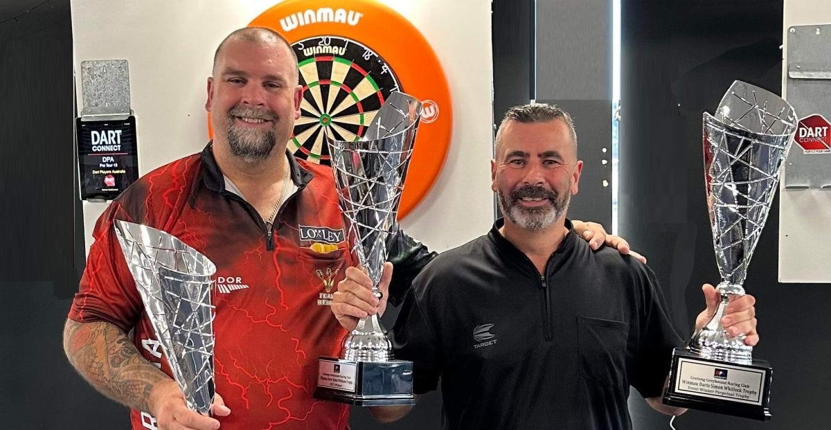 DARREN PENHILL WINS THE SIMON 'THE WIZARD' WHITLOCK TROPHY