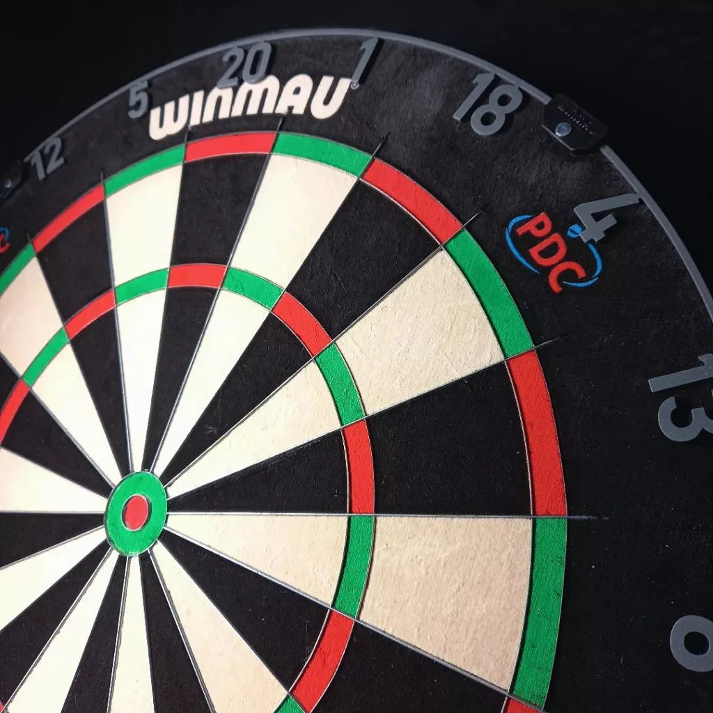 Winmau Edge Telescopic Corner Bracket - Dartbord Standaard